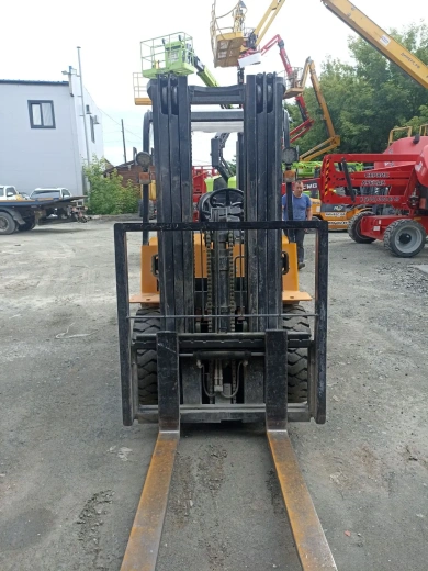 Вилочный погрузчик Cylift CY30D